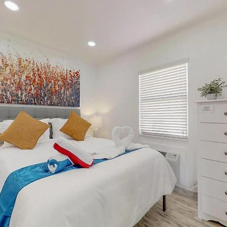 Chick & Fashionable 1 Bedroom Apt Beach Unit # 4 데이니아 비치 외부 사진